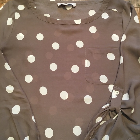 💫💫Ann Taylor Top - Picture 3 of 4